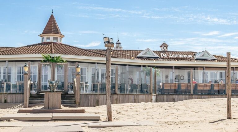 Strandpaviljoen De Zeemeeuw